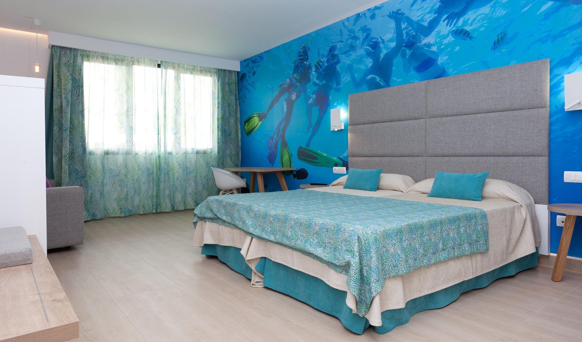 Marvell Club Hotel & Apartments San Antonio  Ngoại thất bức ảnh