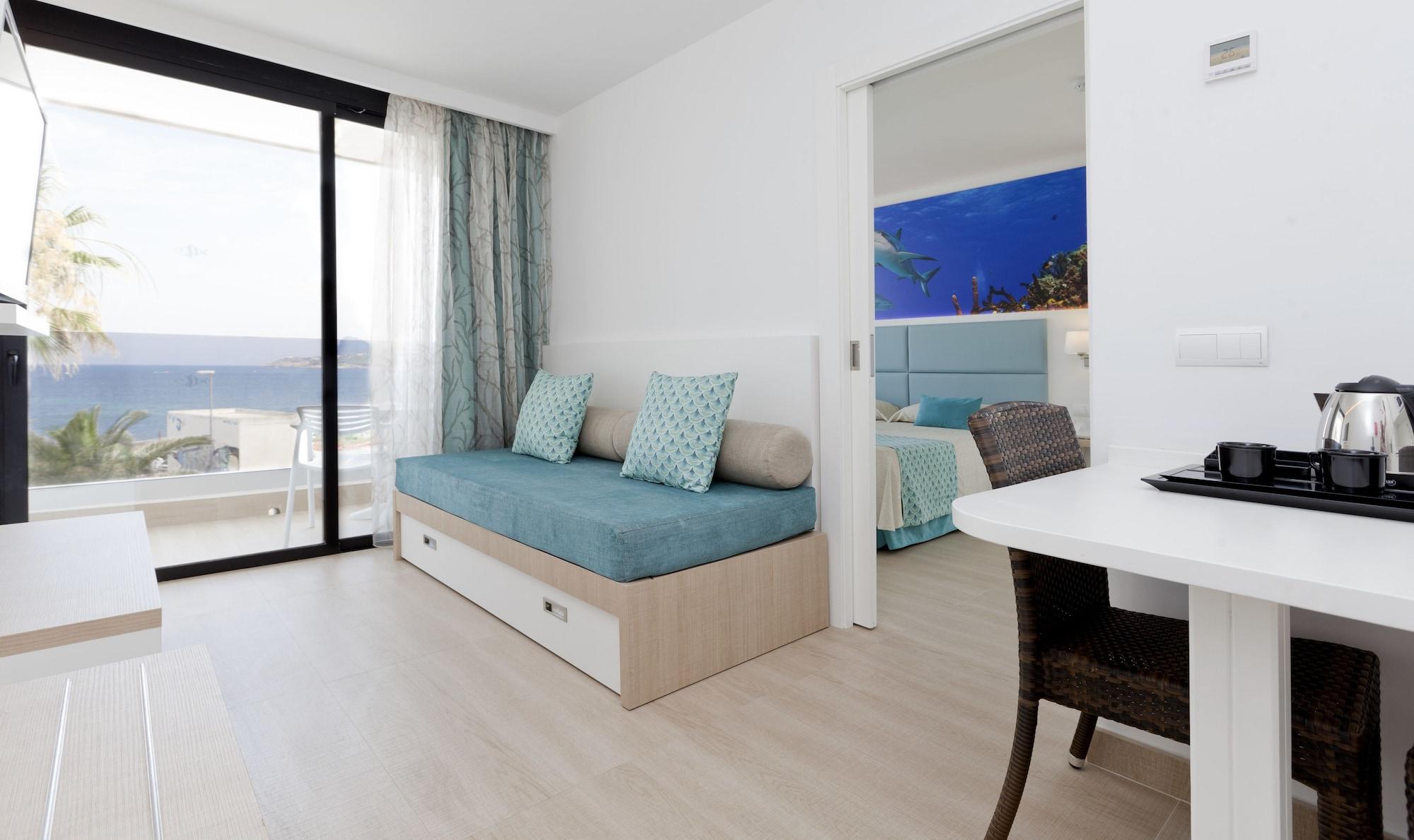 Marvell Club Hotel & Apartments San Antonio  Ngoại thất bức ảnh