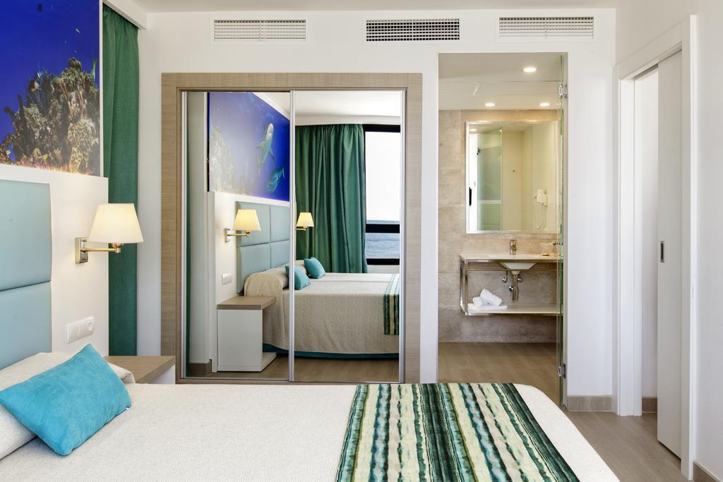 Marvell Club Hotel & Apartments San Antonio  Phòng bức ảnh