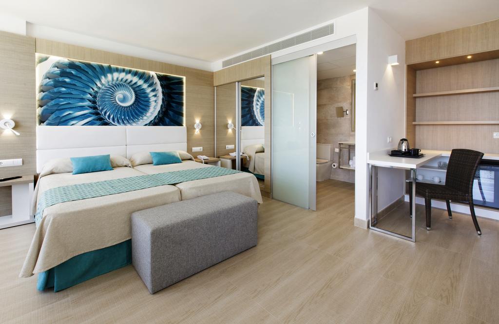 Marvell Club Hotel & Apartments San Antonio  Ngoại thất bức ảnh
